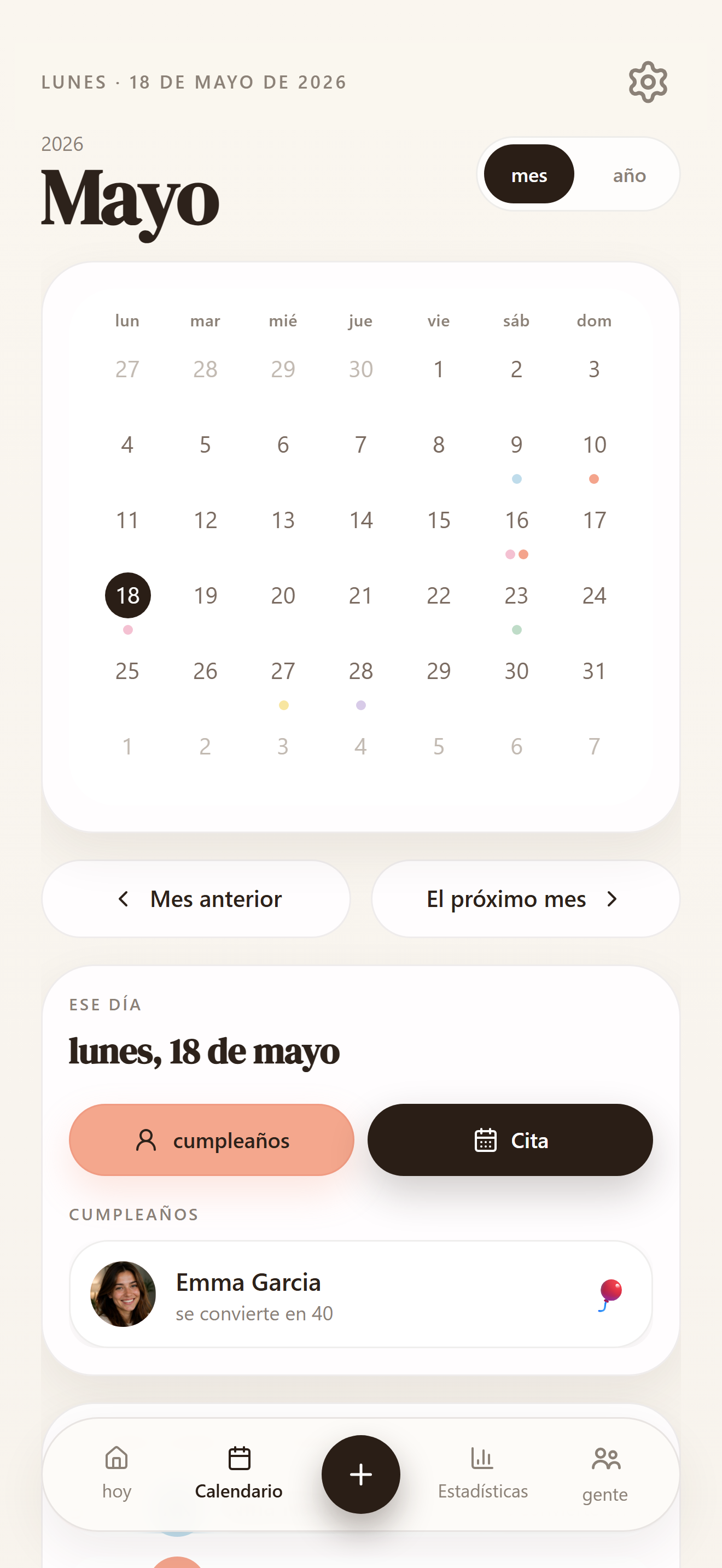 Calendario con cumpleaños y ocasiones importantes