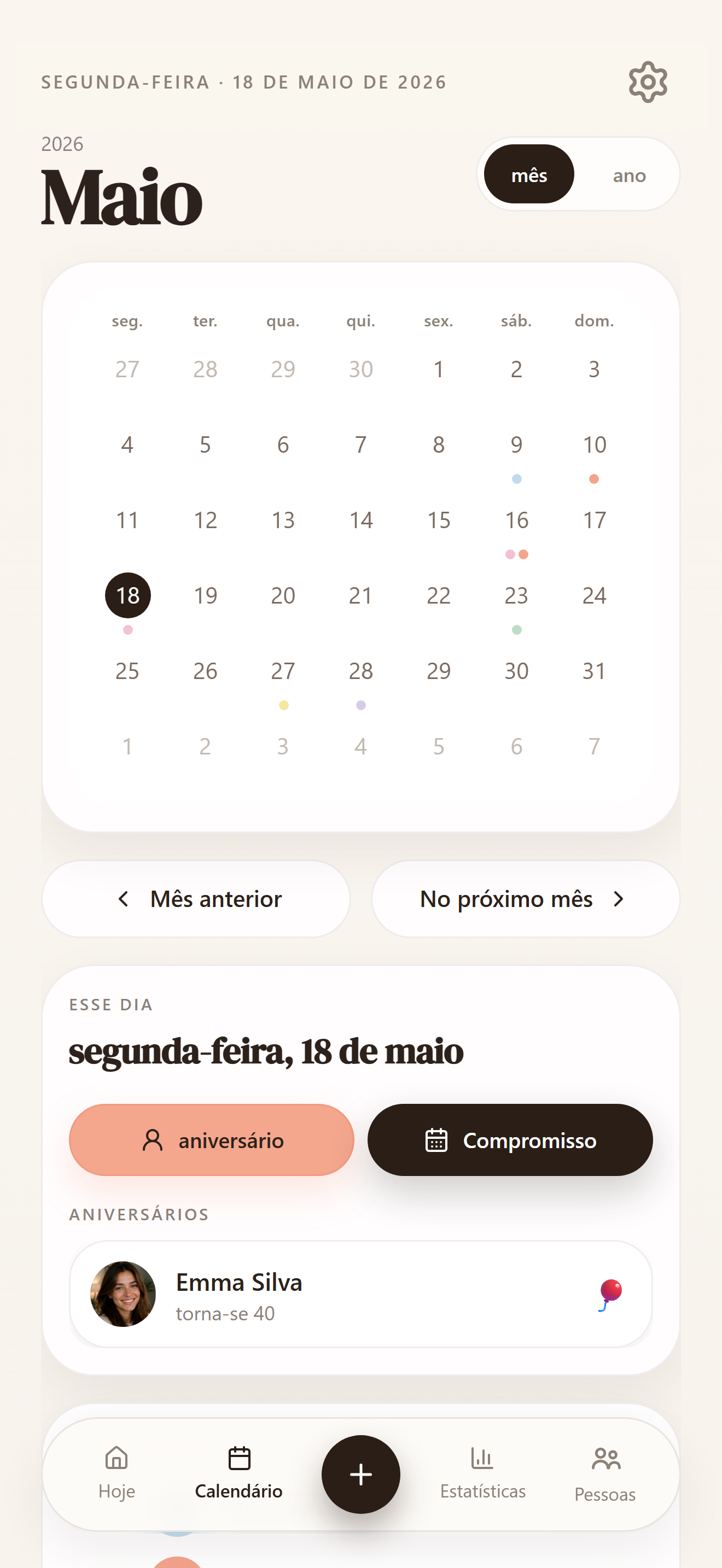 Calendário com aniversários e ocasiões importantes